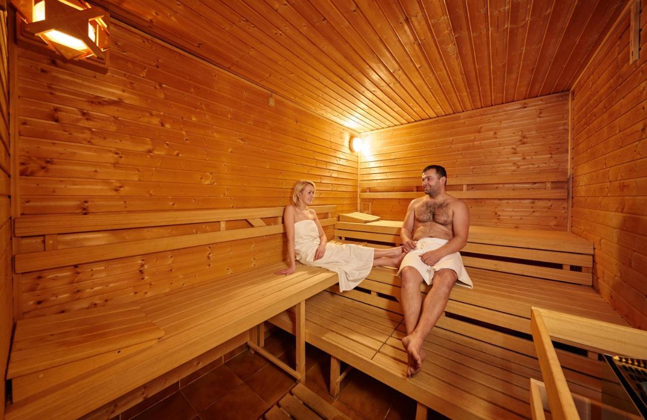 Hotel Stamberk Naceradec Ngoại thất bức ảnh